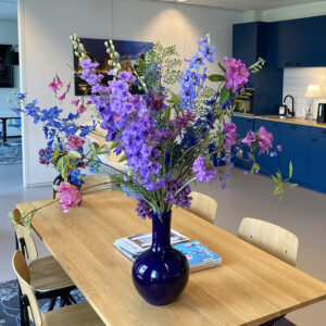 Zijden bloemen arrangement Groot